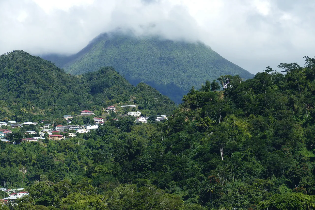 dominica, caribbean, roseau, island, vacations, cruise, panorama, outlook, mountain, landscape, nature, tropical